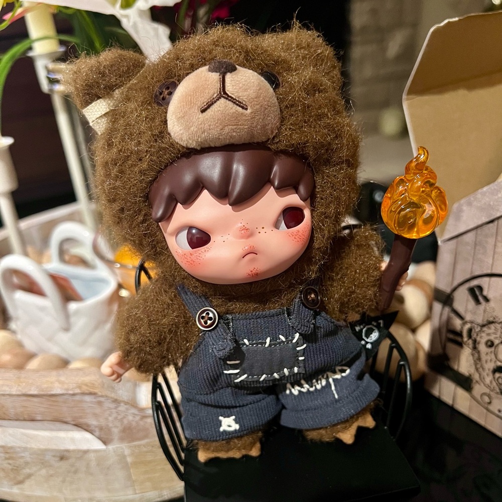 Hinoro Living Wild-Fight for Joy Plush Doll Popmart
